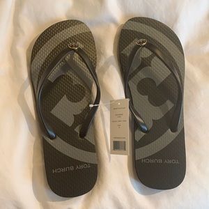 NWT TORY BURCH FLIP FLOPS size 7